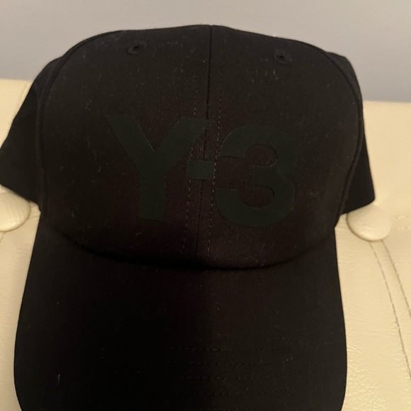 Y-3 hat - Picture 3 of 3